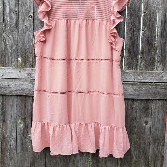 Brand new!! NWT Who What Wear designer pink flutter sleeve ruffle dress size 1X - Picture 3 of 7